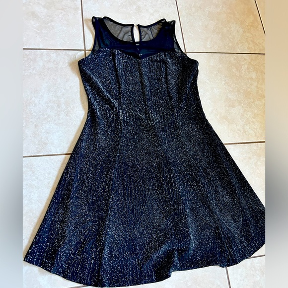 Trixxi coctail dress - Picture 1 of 4